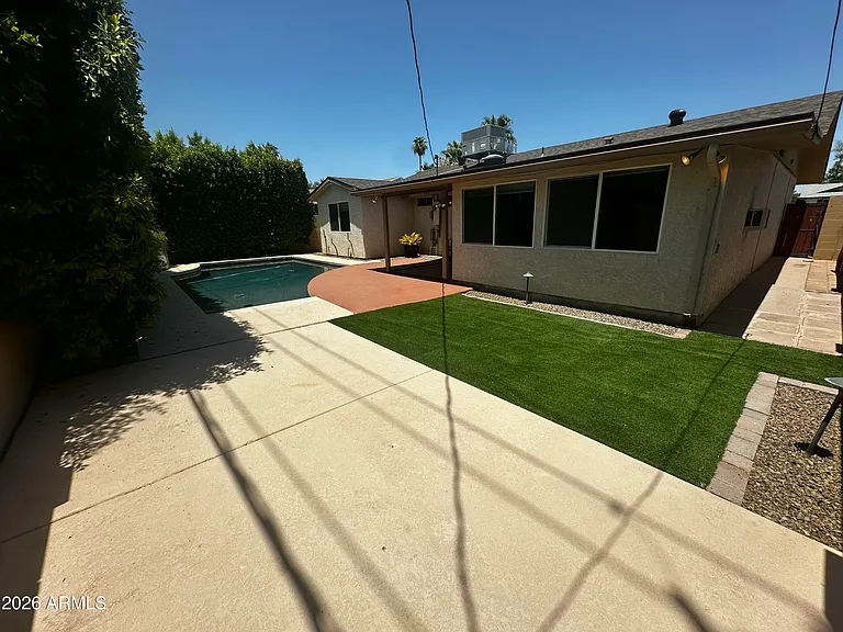 8737 E Jackrabbit Rd — Photo 10