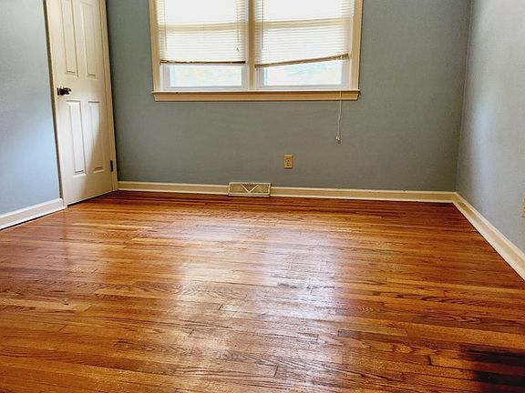 3rd image of 223 Central St