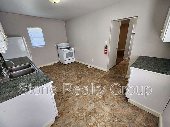 4th image of 114 N 14th St
