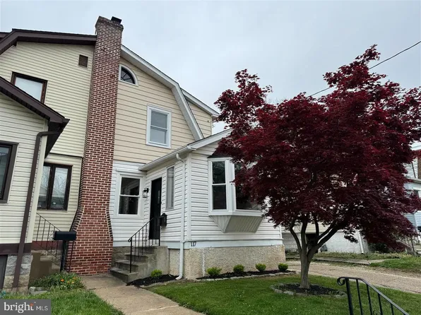 117 E Cooke Ave, Glenolden, PA 19036