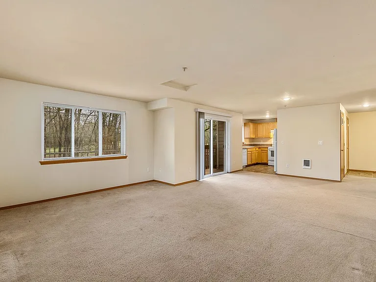 The Perfect Blend of Recreation and Relaxation at Fairway Oaks — Photo 60