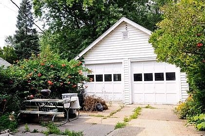 2nd image of 728 4th Ave