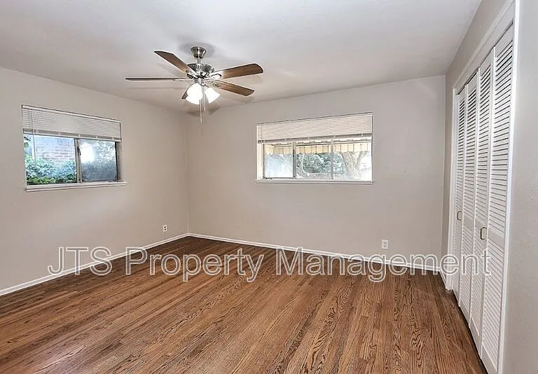 6565 S Land Park Dr — Photo 38