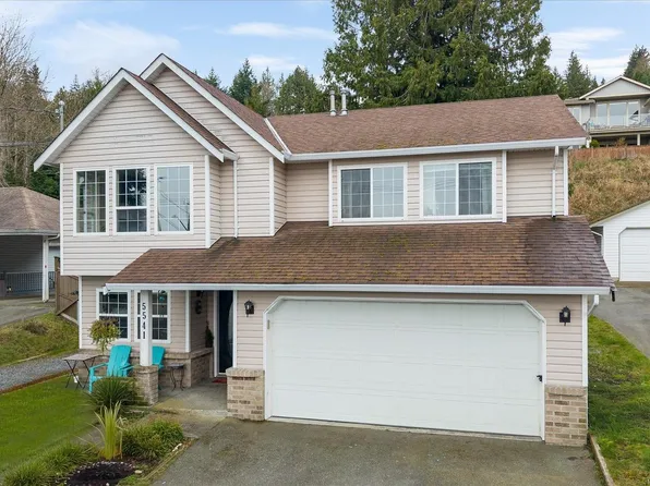 5541 Hammond Bay Rd, Nanaimo, BC V9T 5N1