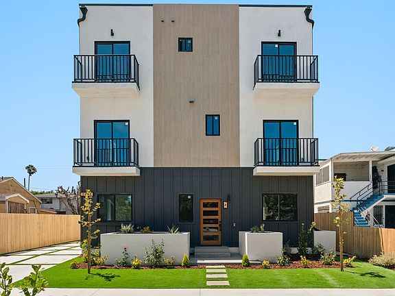 2nd image of 2637 S Garth Ave #3