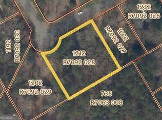 1212 Sommerset Dr, Lawrenceville, GA 30043