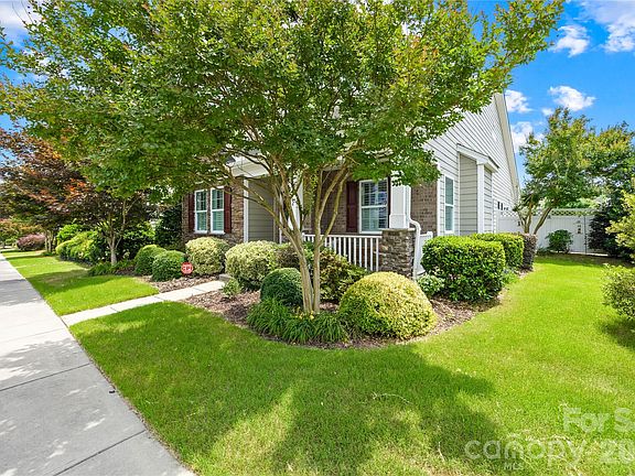 2nd image of 14004 Helen Benson Blvd