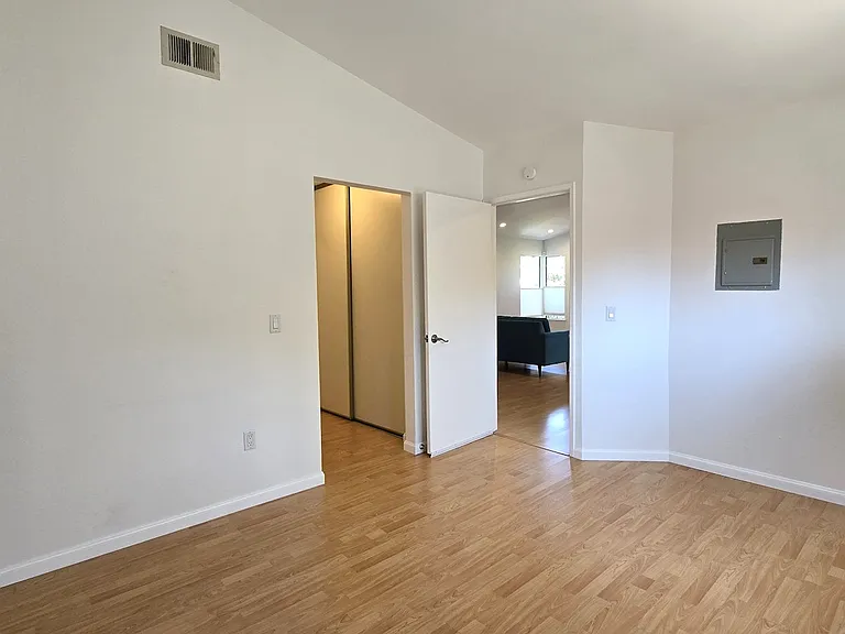 38715 Huntington Cir — Photo 19