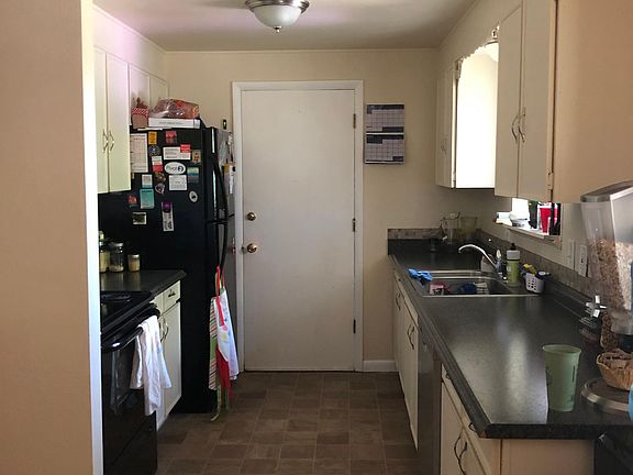 5th image of 900 W 7th Avenue Dr