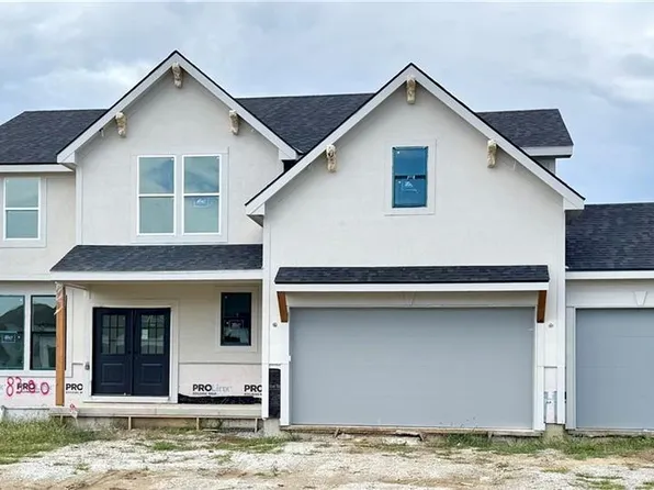 8300 NW 90th St, Kansas City, MO 64153
