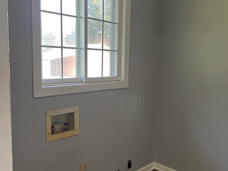 16767 Glaze Rd — Photo 17