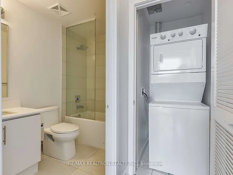 333 Sea Ray Ave #D401 — Photo 14