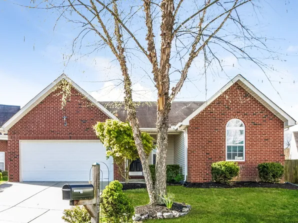 102 Rushing Water Ct, Hendersonville, TN 37075