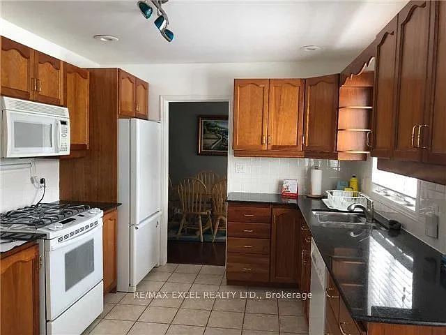 45 Bruce Ave — Photo 10