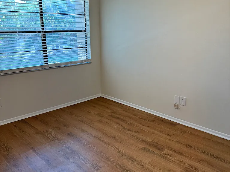 9209 Seminole Blvd #82 — Photo 12