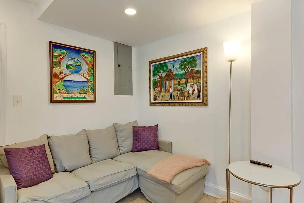 2 bed, 1000 sqft, $2,500 — Photo 3