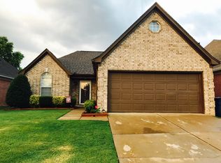 8983 William Paul Dr, Olive Branch, MS 38654