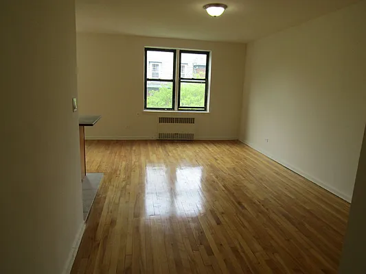 Rented by Charles Cortese Real Estate | media 21