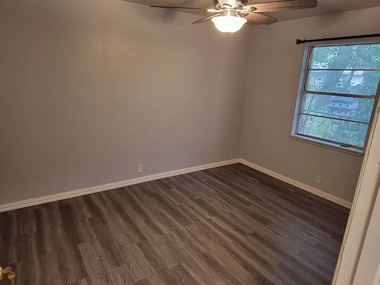 113 N McKown Ave #1 — Photo 9