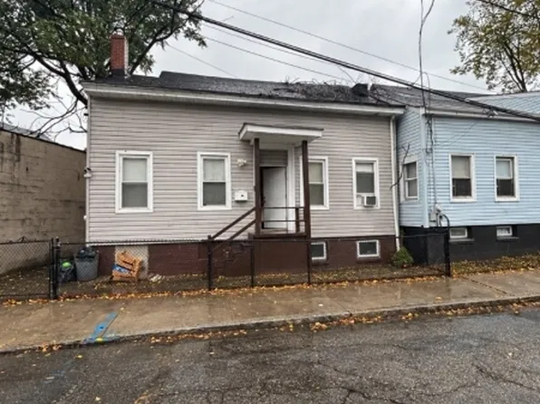 11 N Bridge St, Paterson City, NJ 07522