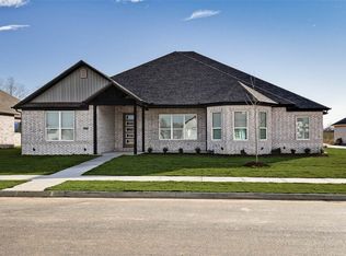 341 Bequette Ln, Centerton, AR 72719