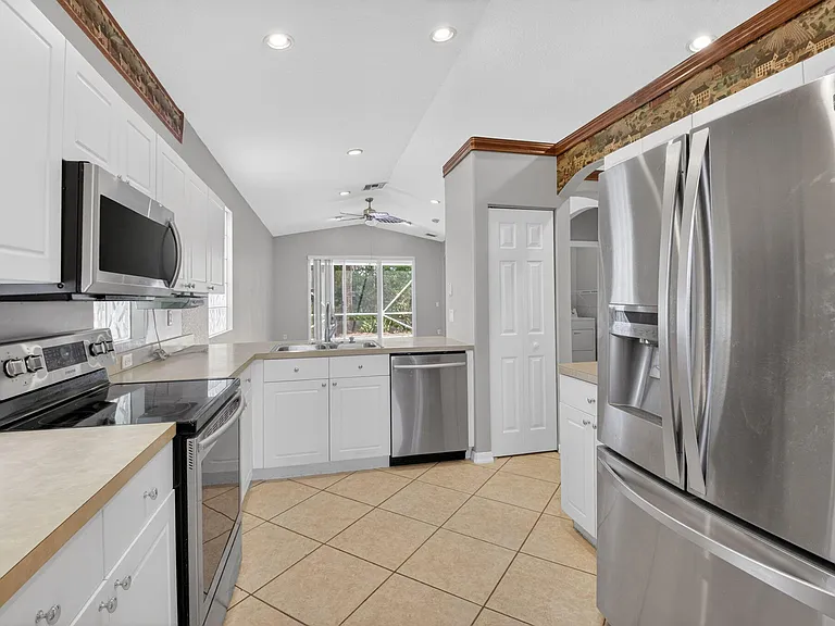 8451 Siciliano St — Photo 12