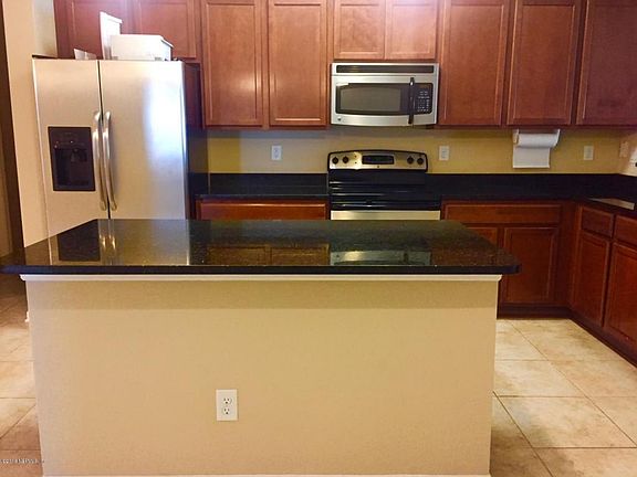 5th image of 10345 Oxford Lakes Dr
