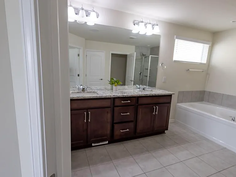 28293 Verona Dr — Photo 6