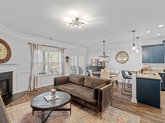 5th image of 118 Pokeberry Way