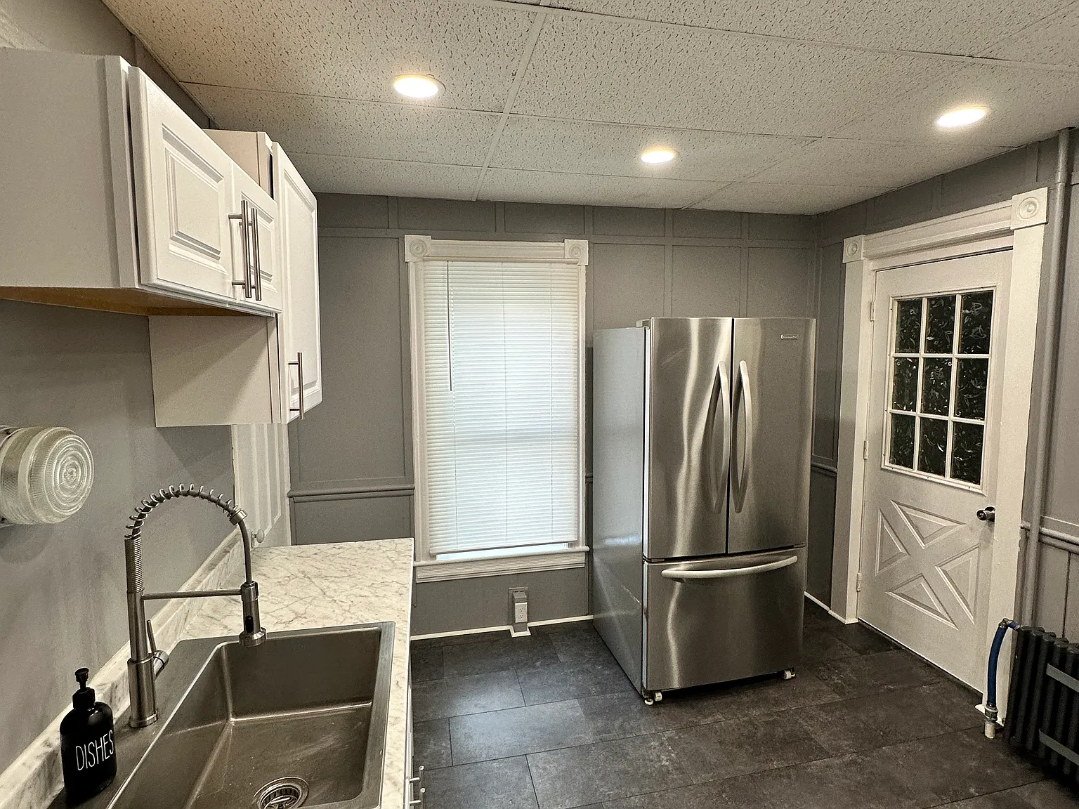 2 bed, 800 sqft, $1,400 — Photo 3