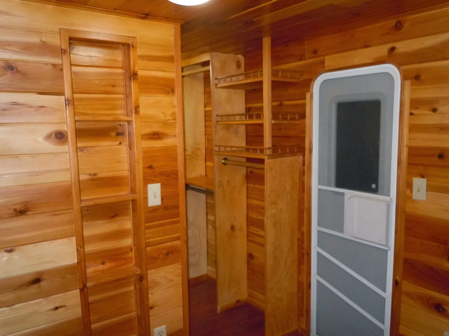 1 bed, 400 sqft, $1,650 — Photo 2
