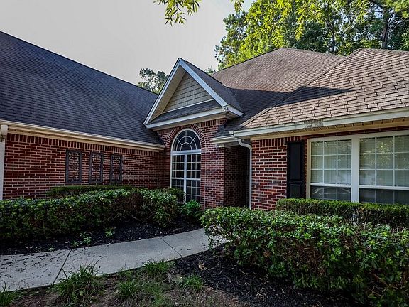 2nd image of 1854 Dellia Dr