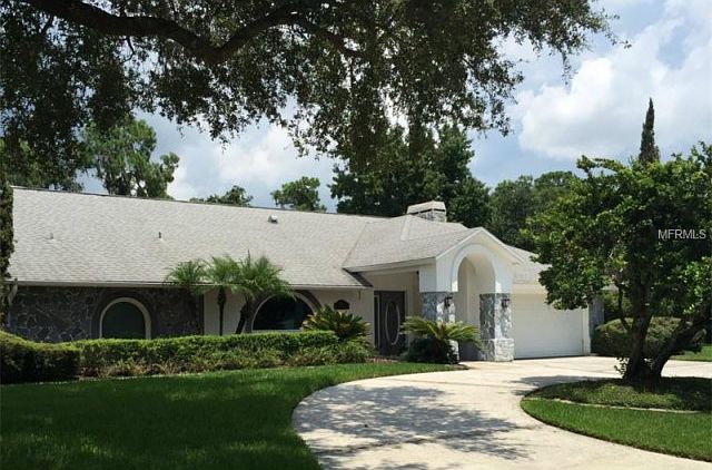 1st image of 2826 Hammock Dr