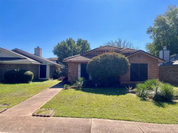 1116 Sandalwood Ln, Desoto, TX 75115