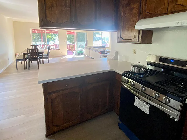 4694 N Stone Rd #A — Photo 8