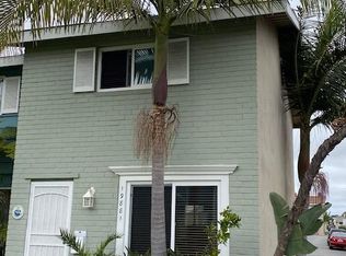 19881 Cambridge Ln, Huntington Beach, CA 92646