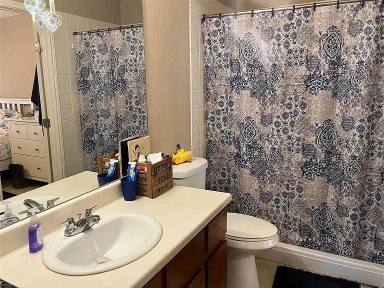 904 Cottonwood Cv — Photo 13