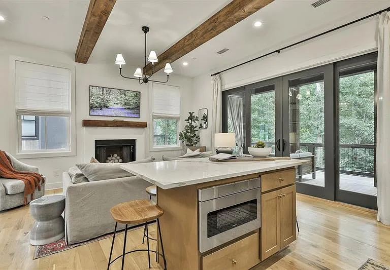 130 Arcadia Ave — Photo 11