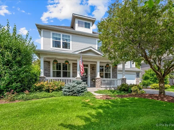 237 Foxford Dr, Cary, IL 60013