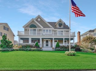 11 Warren Ave, Spring Lake, NJ 07762