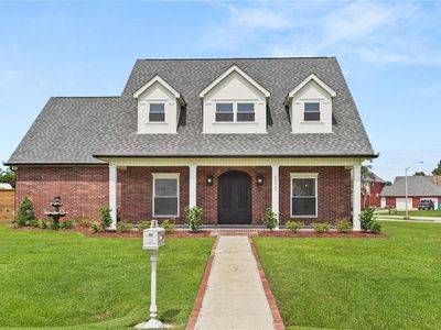 102 Wisteria Ln, Luling, LA, 70070