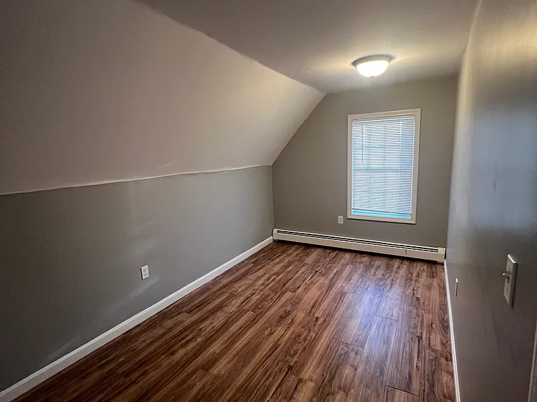 378 Center St #6 — Photo 6