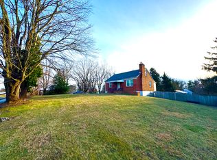 4400 Bartholow Rd, Sykesville, MD 21784