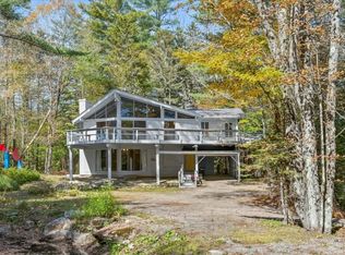 377 Glen Rd, Peru, VT 05152