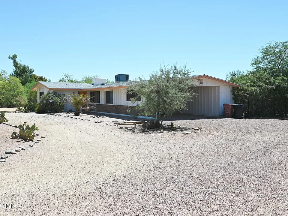 8339 E Cholla St