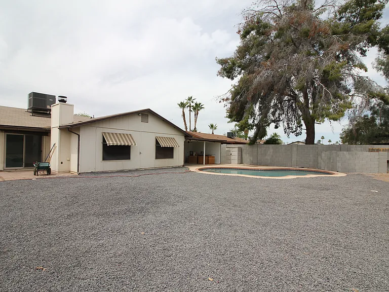 505 N Laveen Dr — Photo 23