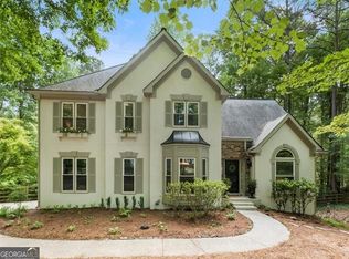 3315 Hopewell Chase Dr, Alpharetta, GA 30004