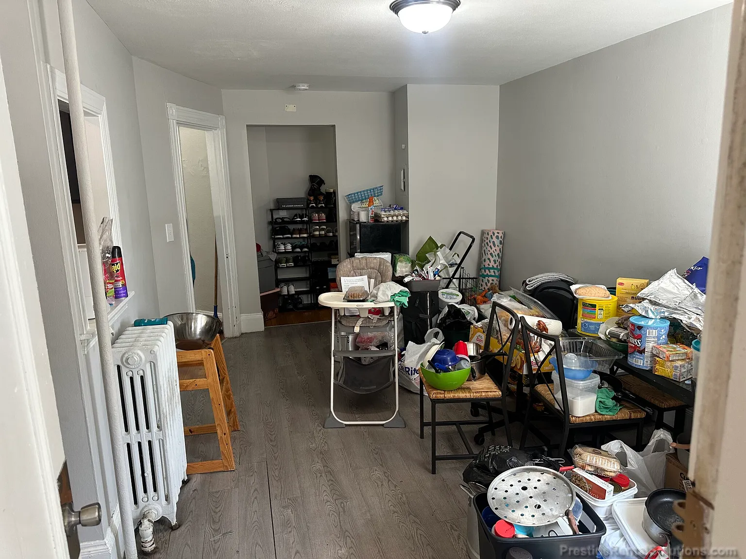 3 bed, 1.0 bath, 1100 sqft, $2,875 — Photo 4
