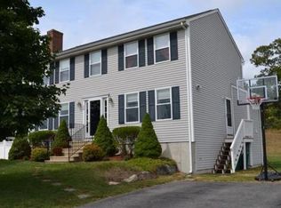 20 Derrick Dr, Attleboro, MA 02703
