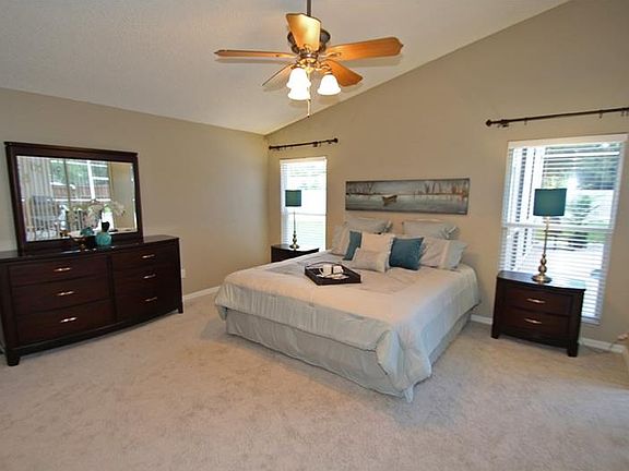 5th image of 6076 Jessica Dr